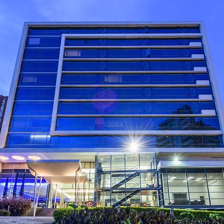 Hotel NH Collection Medellin Royal Esterno foto