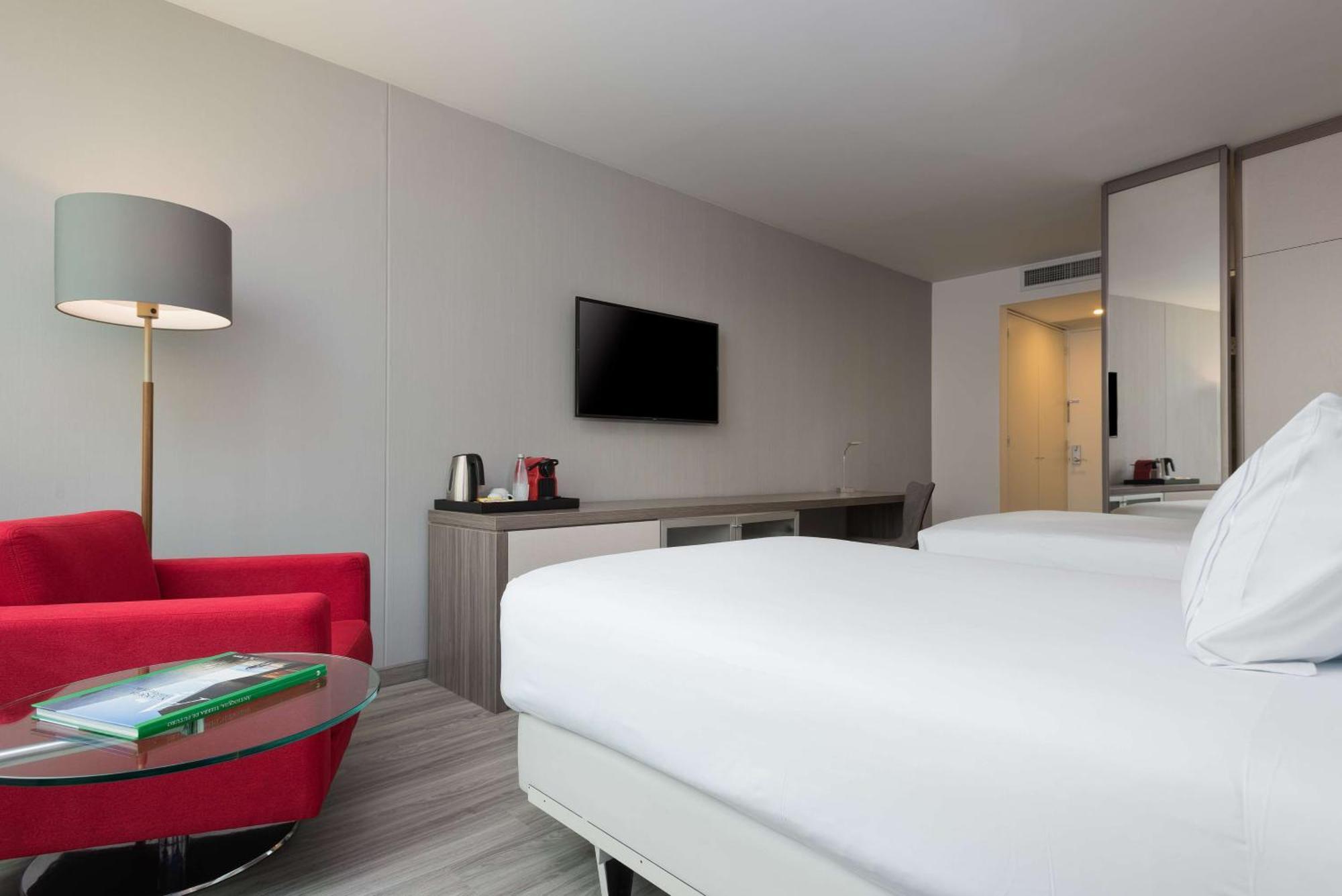 Hotel NH Collection Medellin Royal Esterno foto