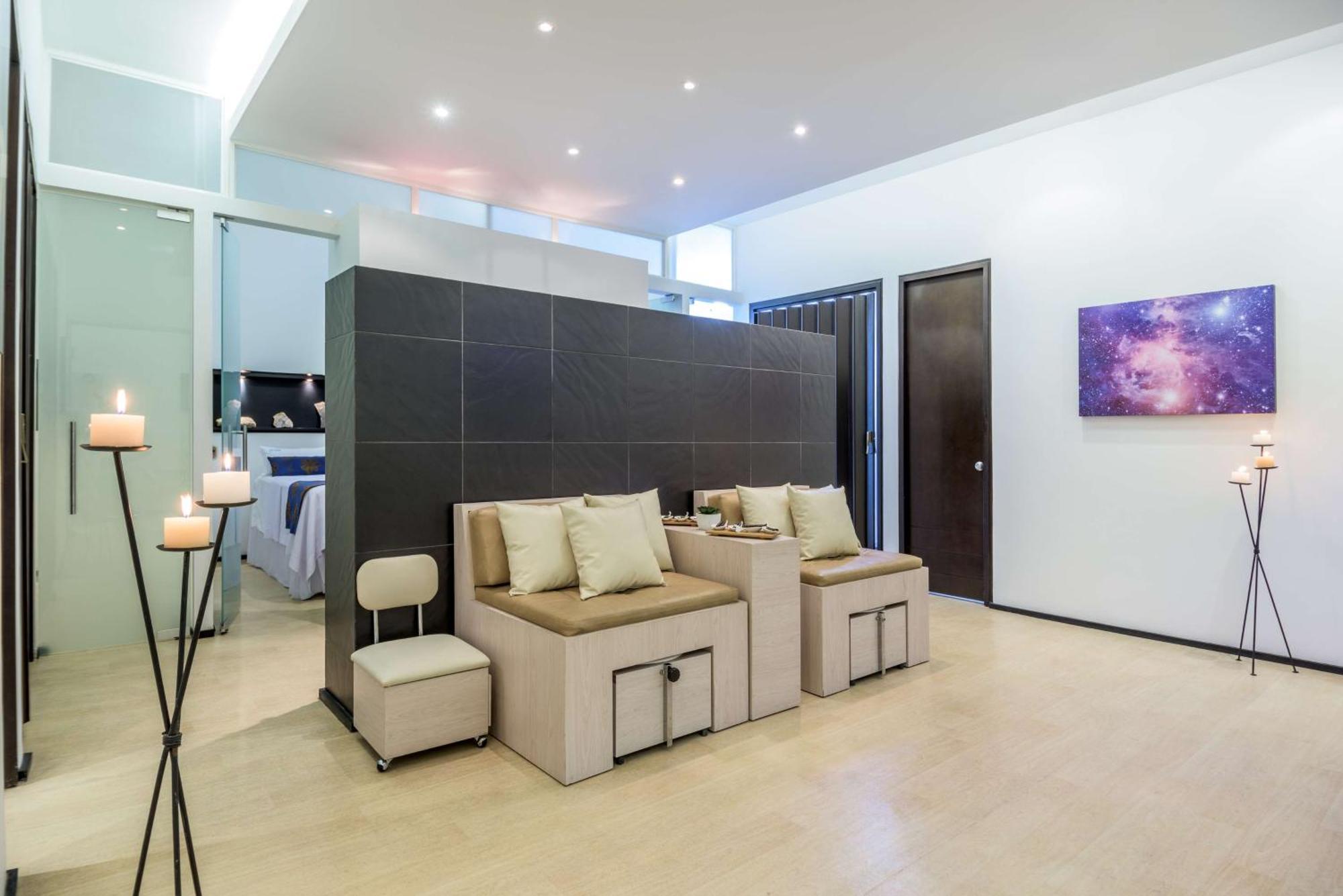 Hotel NH Collection Medellin Royal Esterno foto